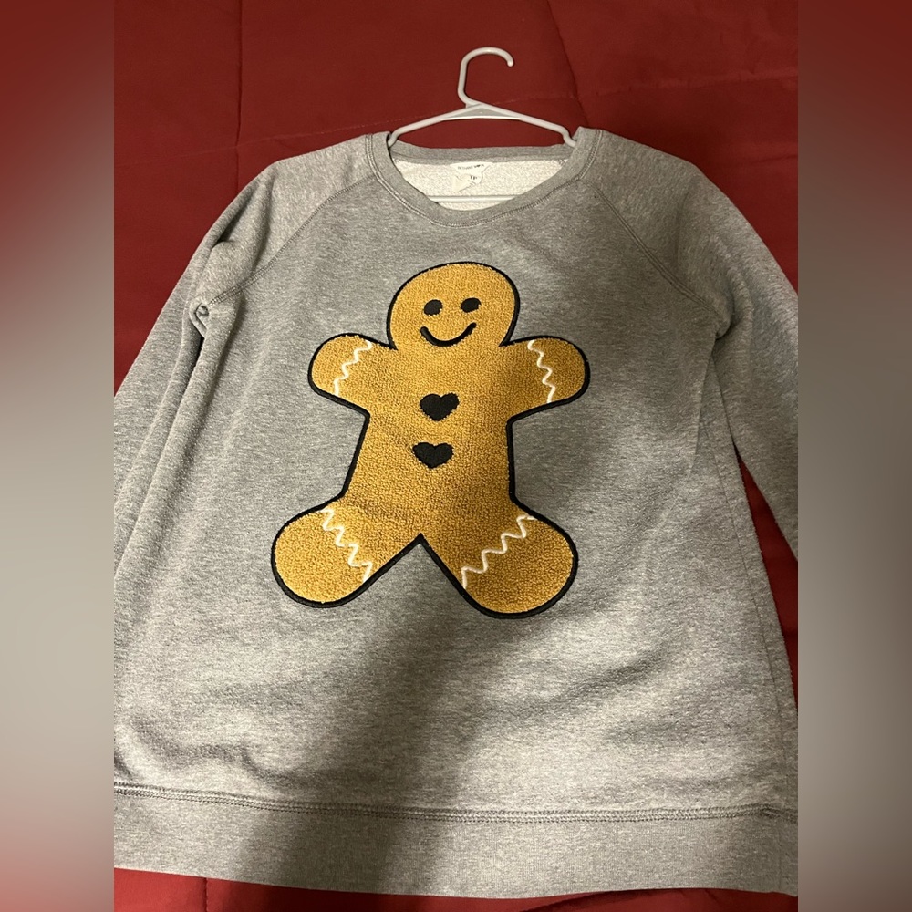 Gingerbread sweater